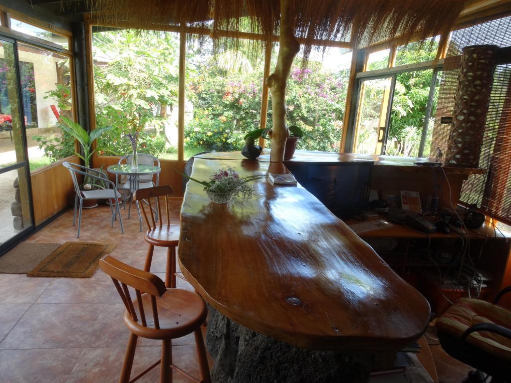 Hotel Atavai Hanga Roa Bagian luar foto